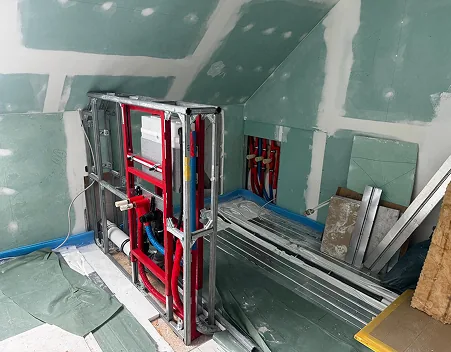 Vorwandinstallation für ein WC im Dachgeschoss